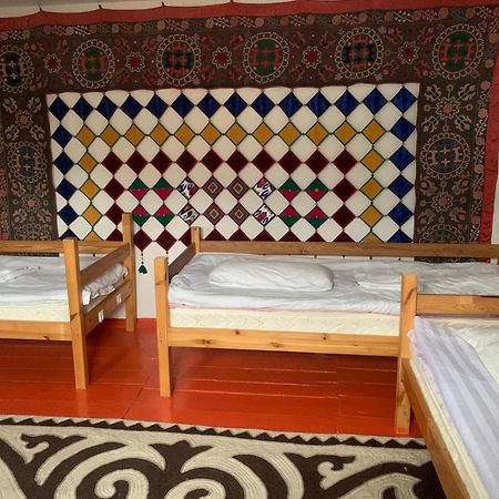 Naryn Guest House 외부 사진
