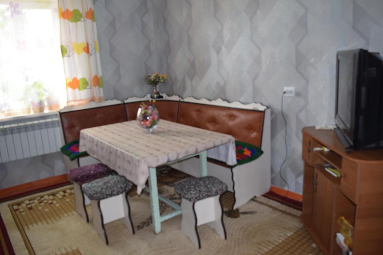 Naryn Guest House 외부 사진