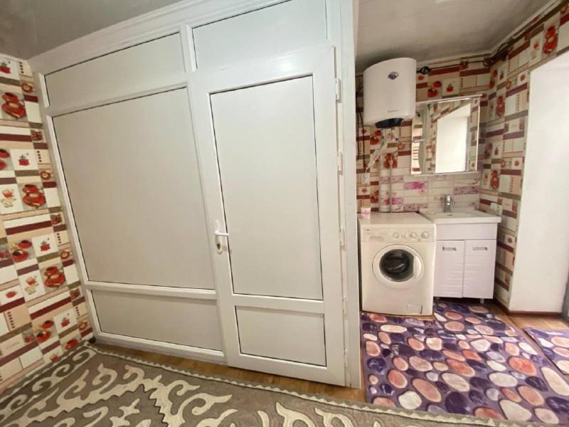 Naryn Guest House 외부 사진