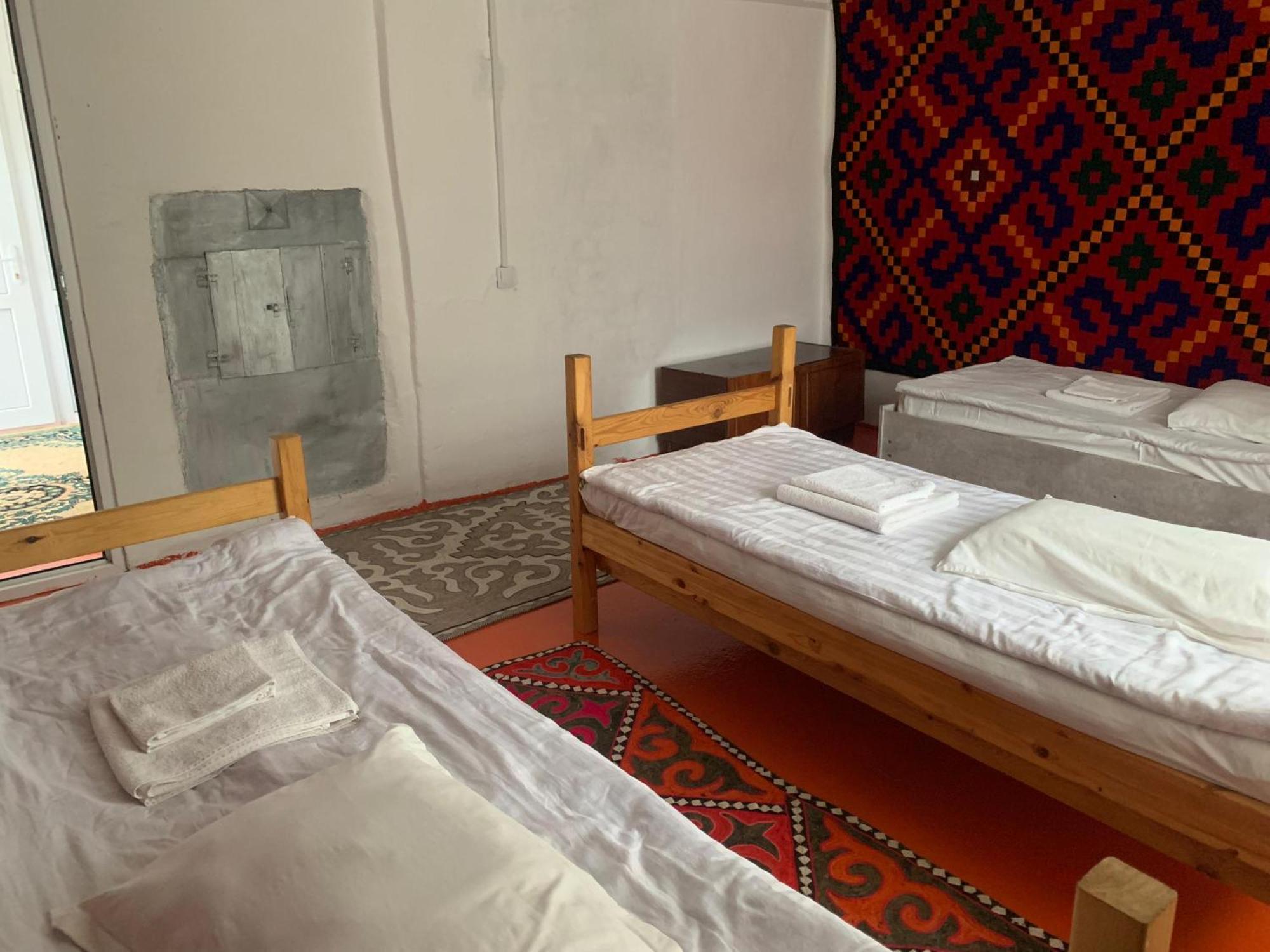 Naryn Guest House 외부 사진